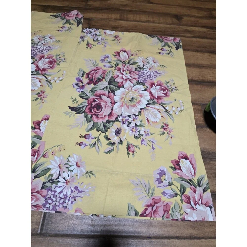 Vintage Ralph Lauren Sophie Brooke Qeen Size 2 Pillowcase Pair Yellow Cottage